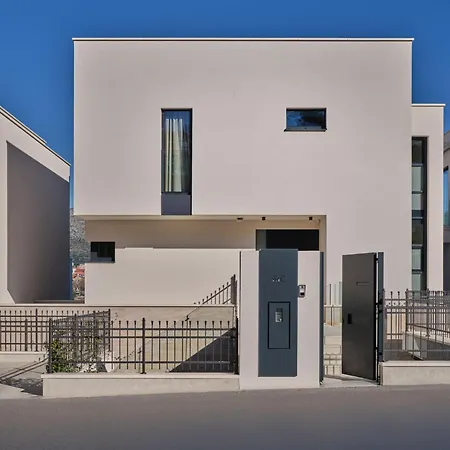 Mistral By Interhome Apartment